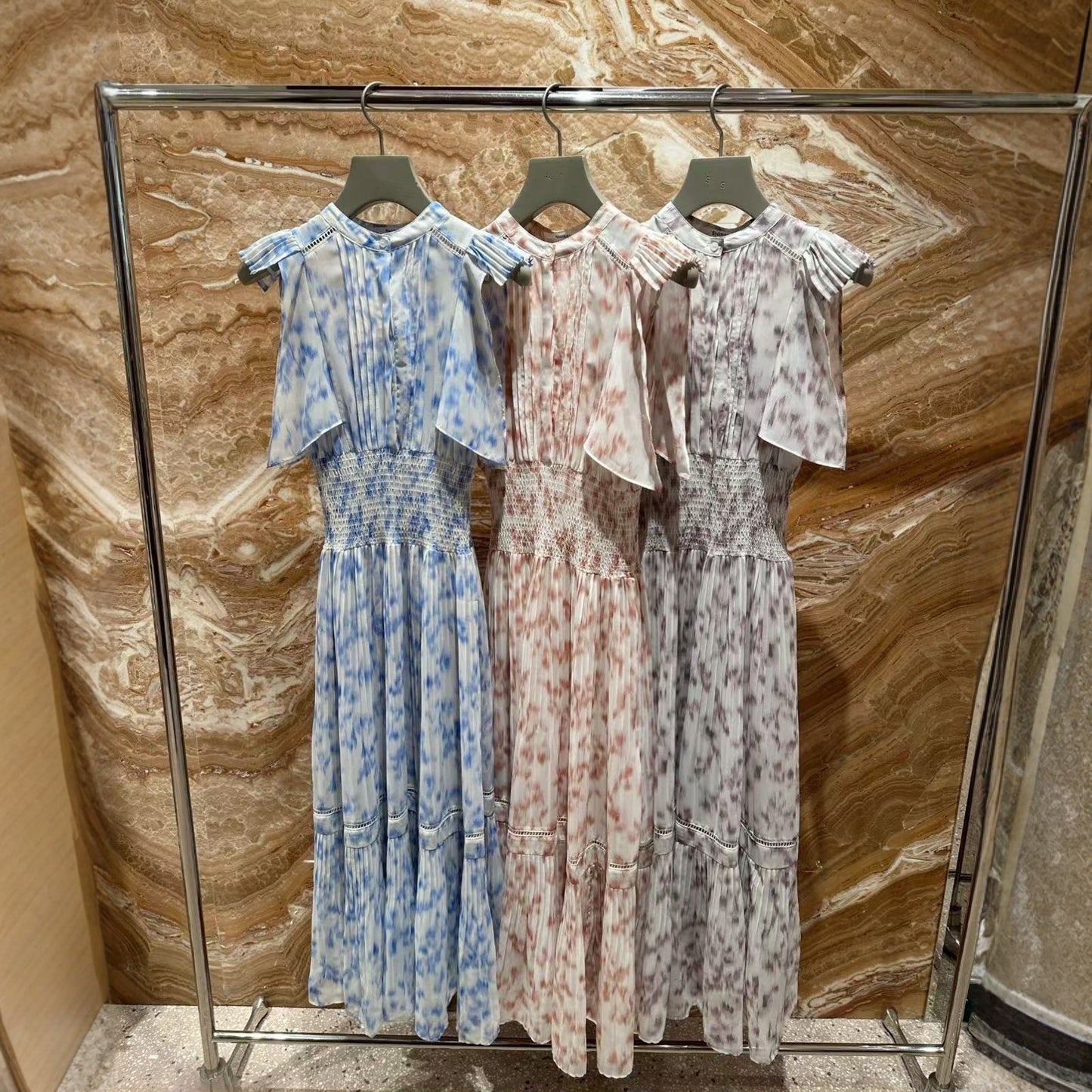 Sweet Flying Sleeve Printed Waist-controlled Pleated Chiffon Dress
